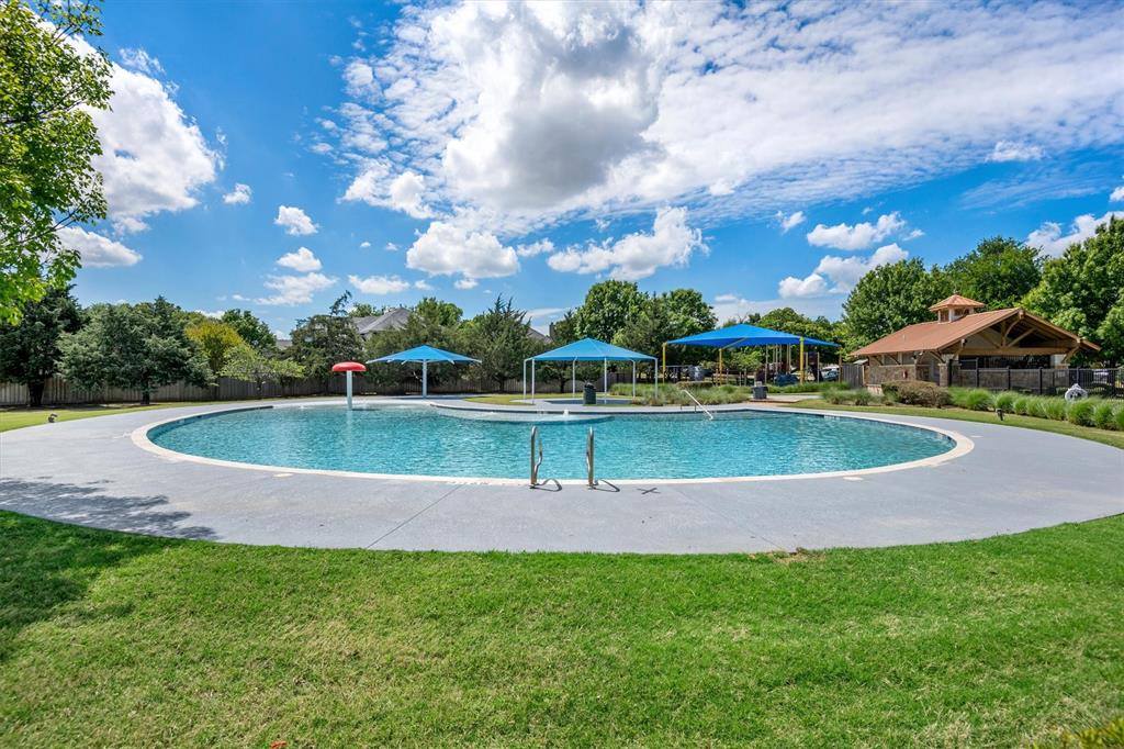 9257 Water Oak Drive, Arlington, TX 76002