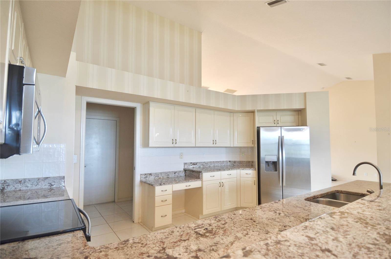 5084 Winter Rose Way, Venice, FL 34293