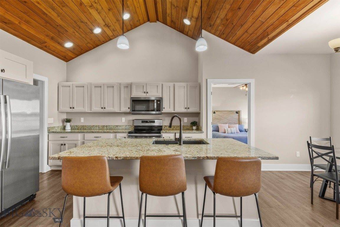 2608 Meriwether Drive South, Livingston, MT 59047