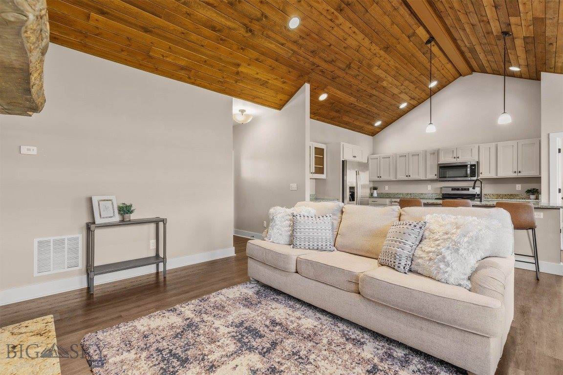 2608 Meriwether Drive South, Livingston, MT 59047