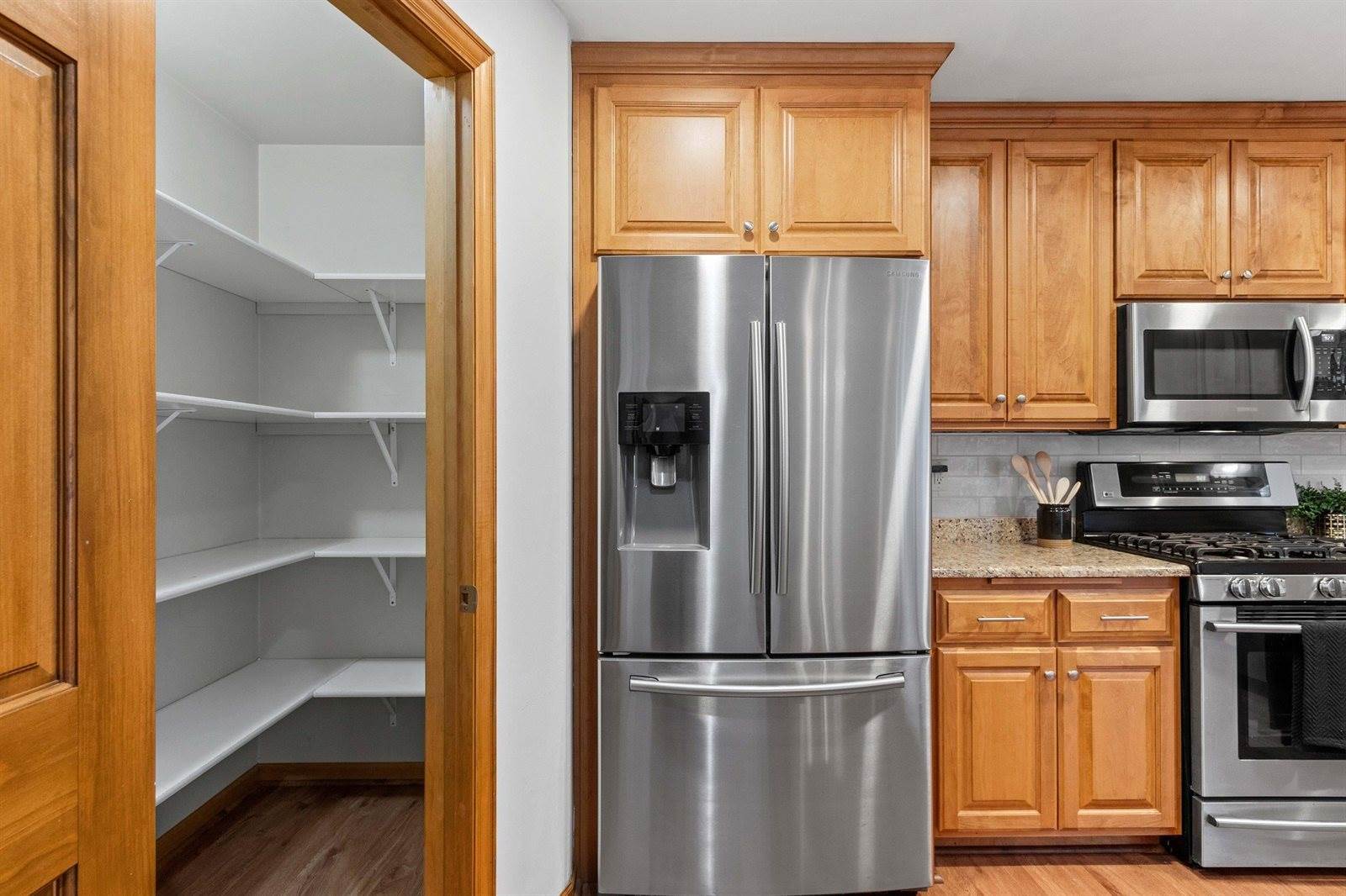 854 Krause Road, Green Bay, WI 54313