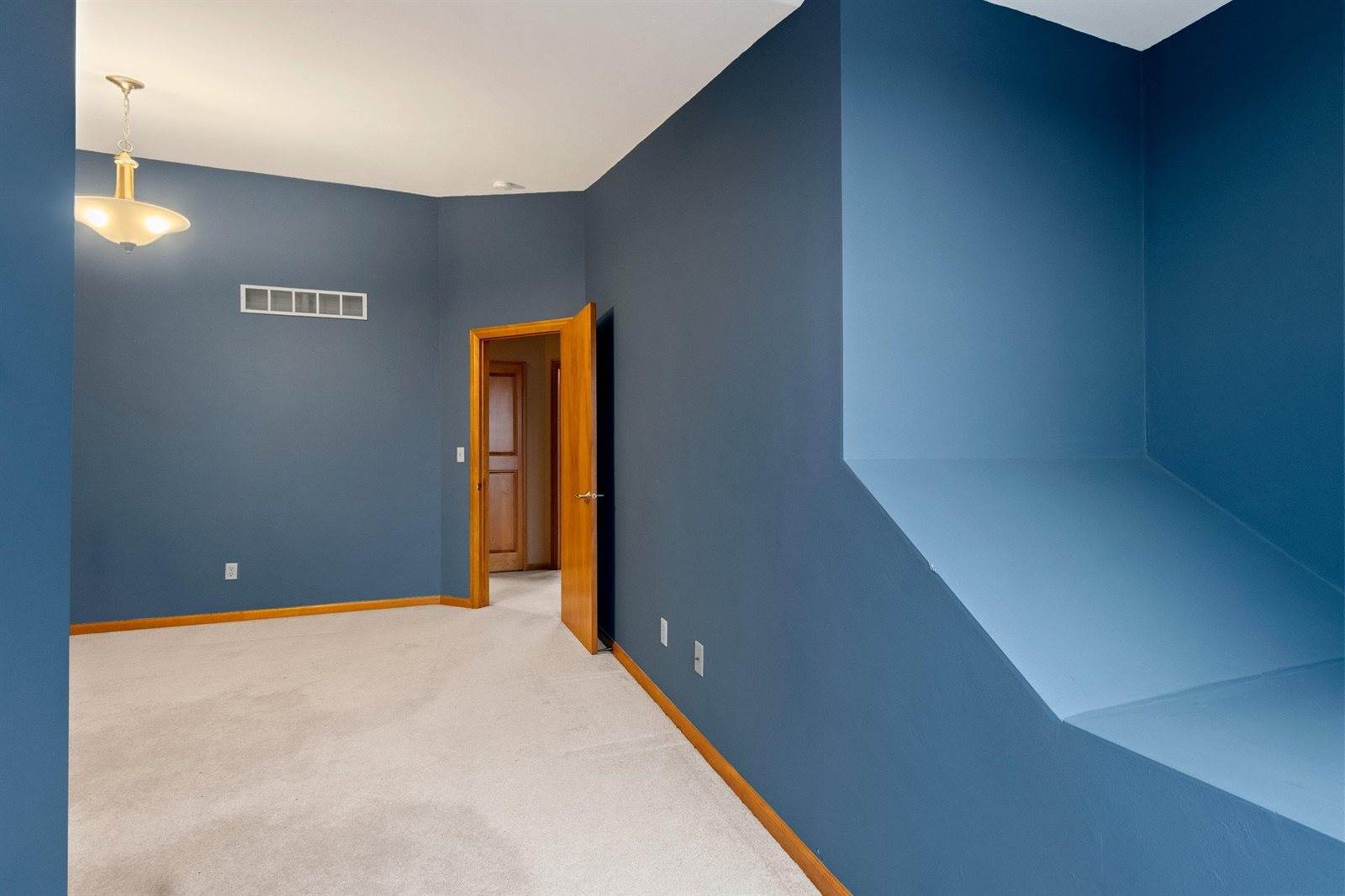 854 Krause Road, Green Bay, WI 54313