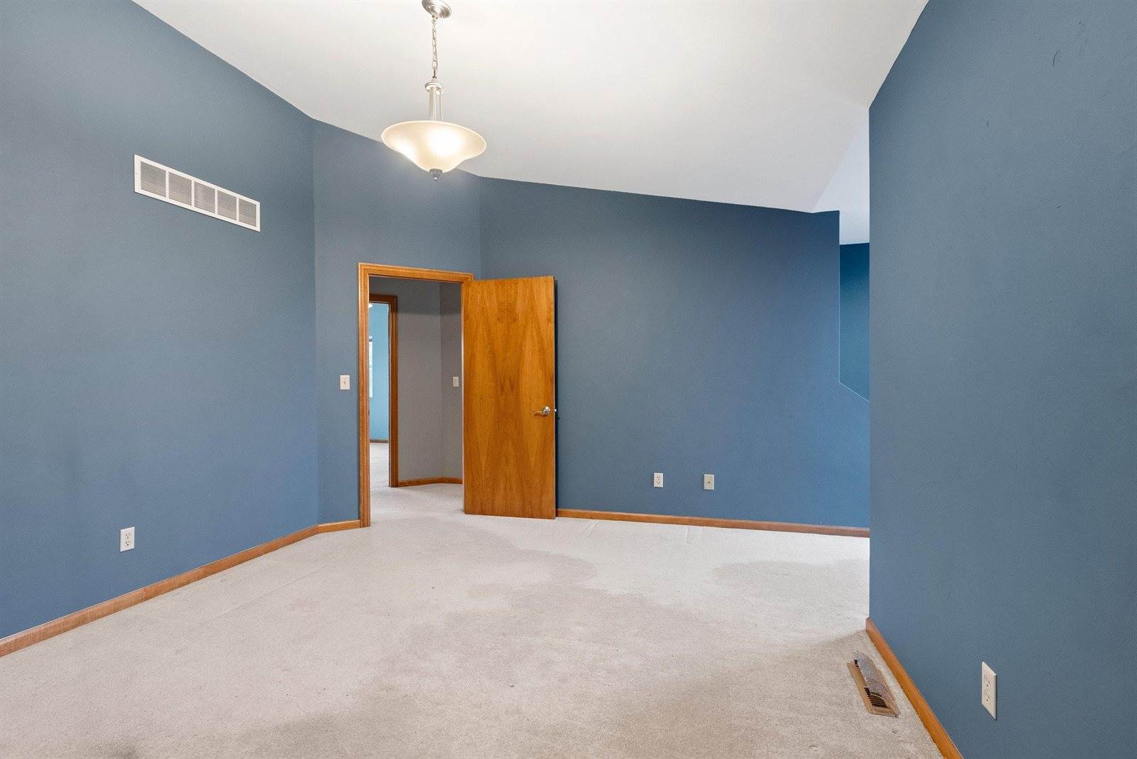 854 Krause Road, Green Bay, WI 54313