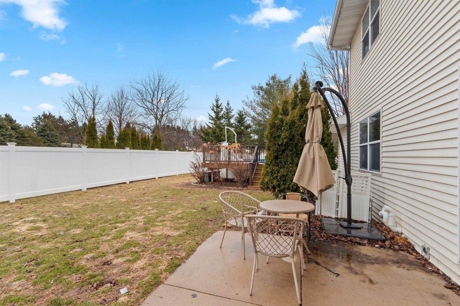 854 Krause Road, Green Bay, WI 54313