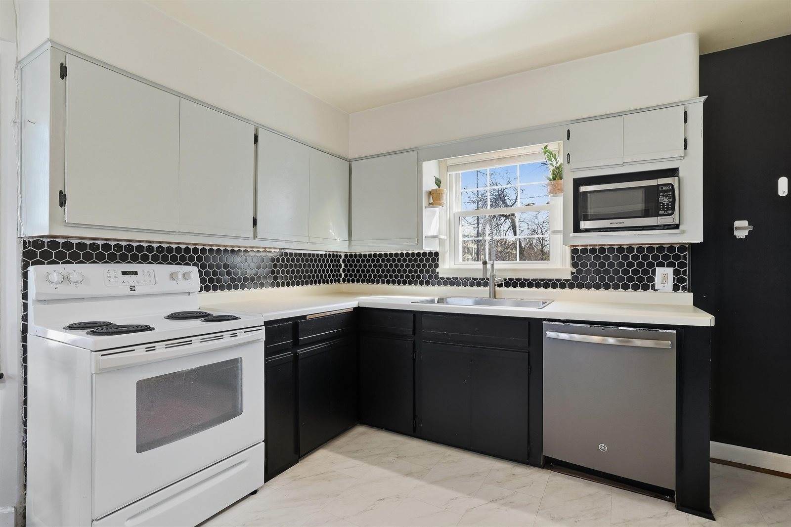 2345 Jersey Street, Stevens Point, WI 54481