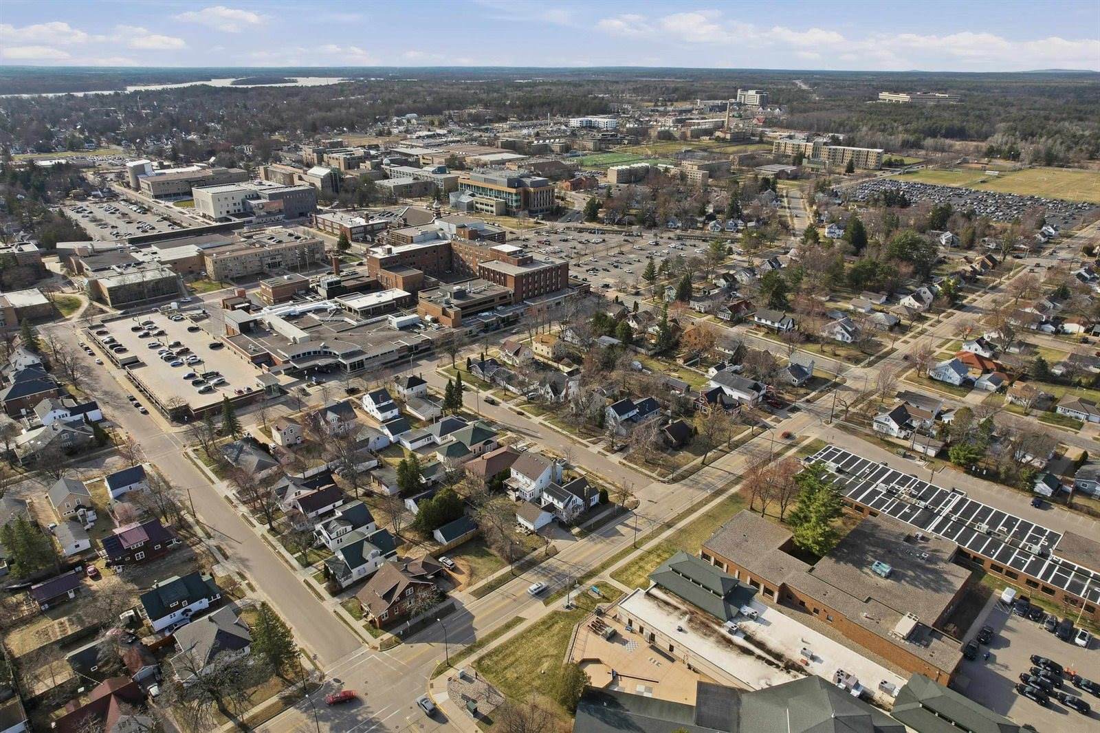 2345 Jersey Street, Stevens Point, WI 54481