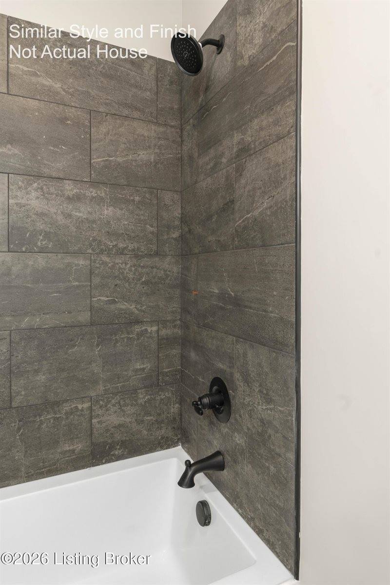 220 Quail Run Rd, Brandenburg, KY 40108