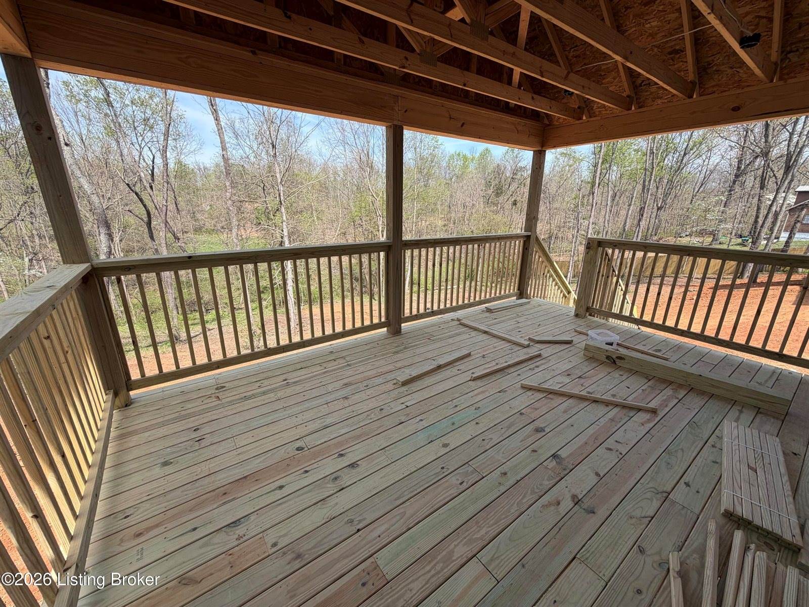 220 Quail Run Rd, Brandenburg, KY 40108