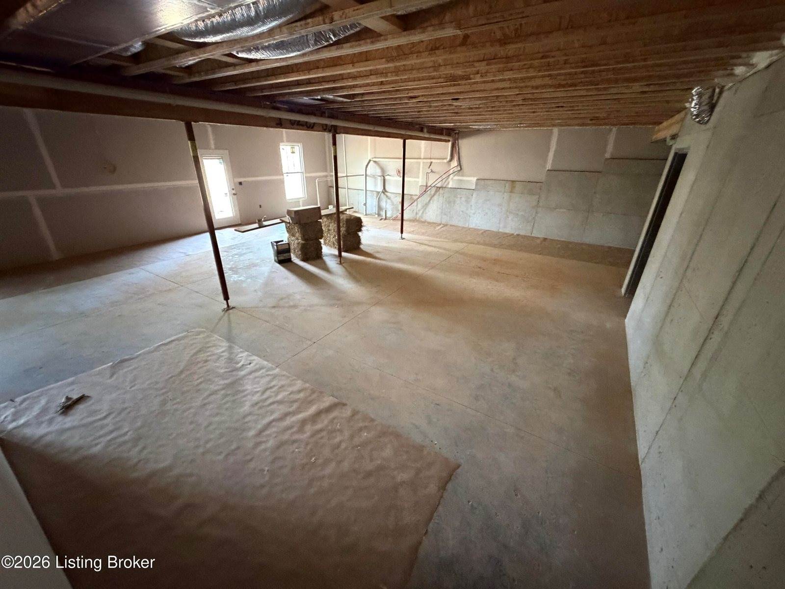 220 Quail Run Rd, Brandenburg, KY 40108