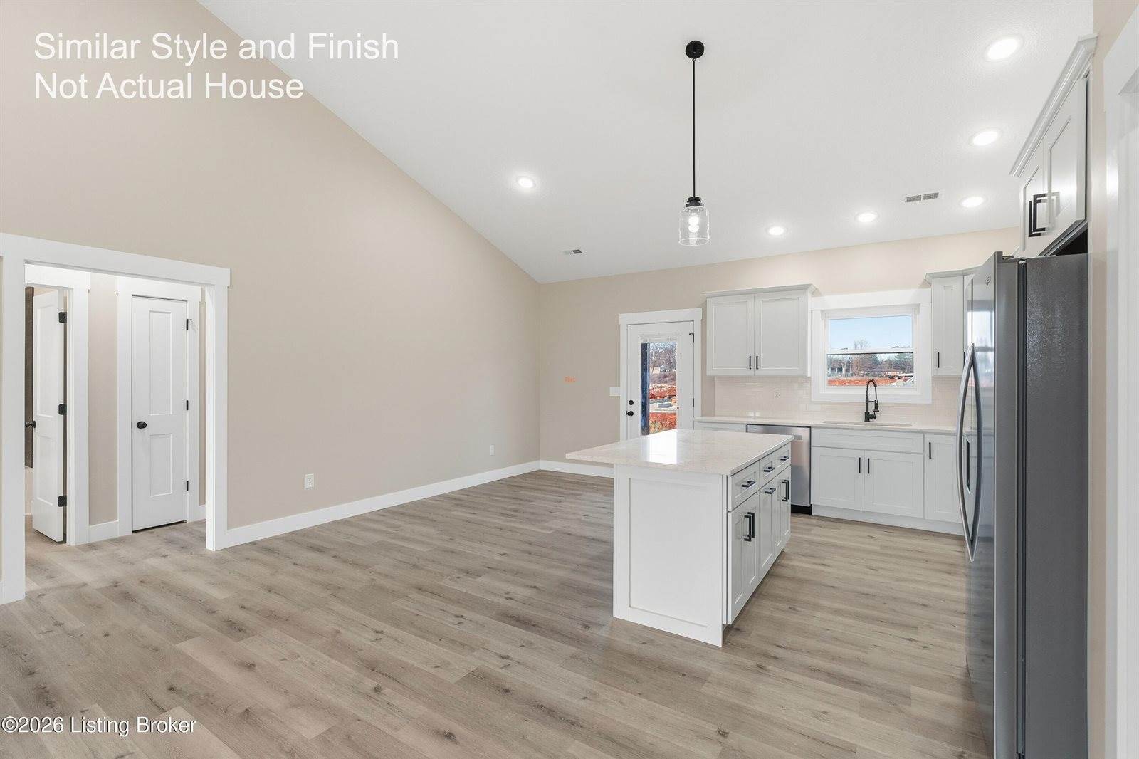 220 Quail Run Rd, Brandenburg, KY 40108