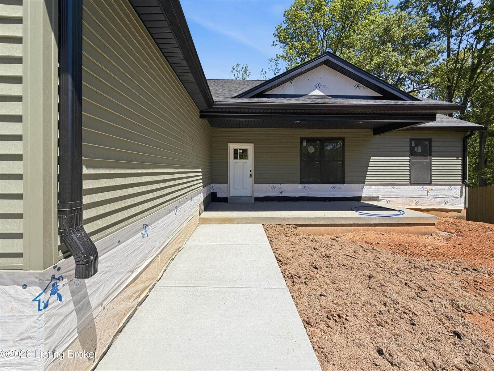 244 Quail Run Rd, Brandenburg, KY 40108