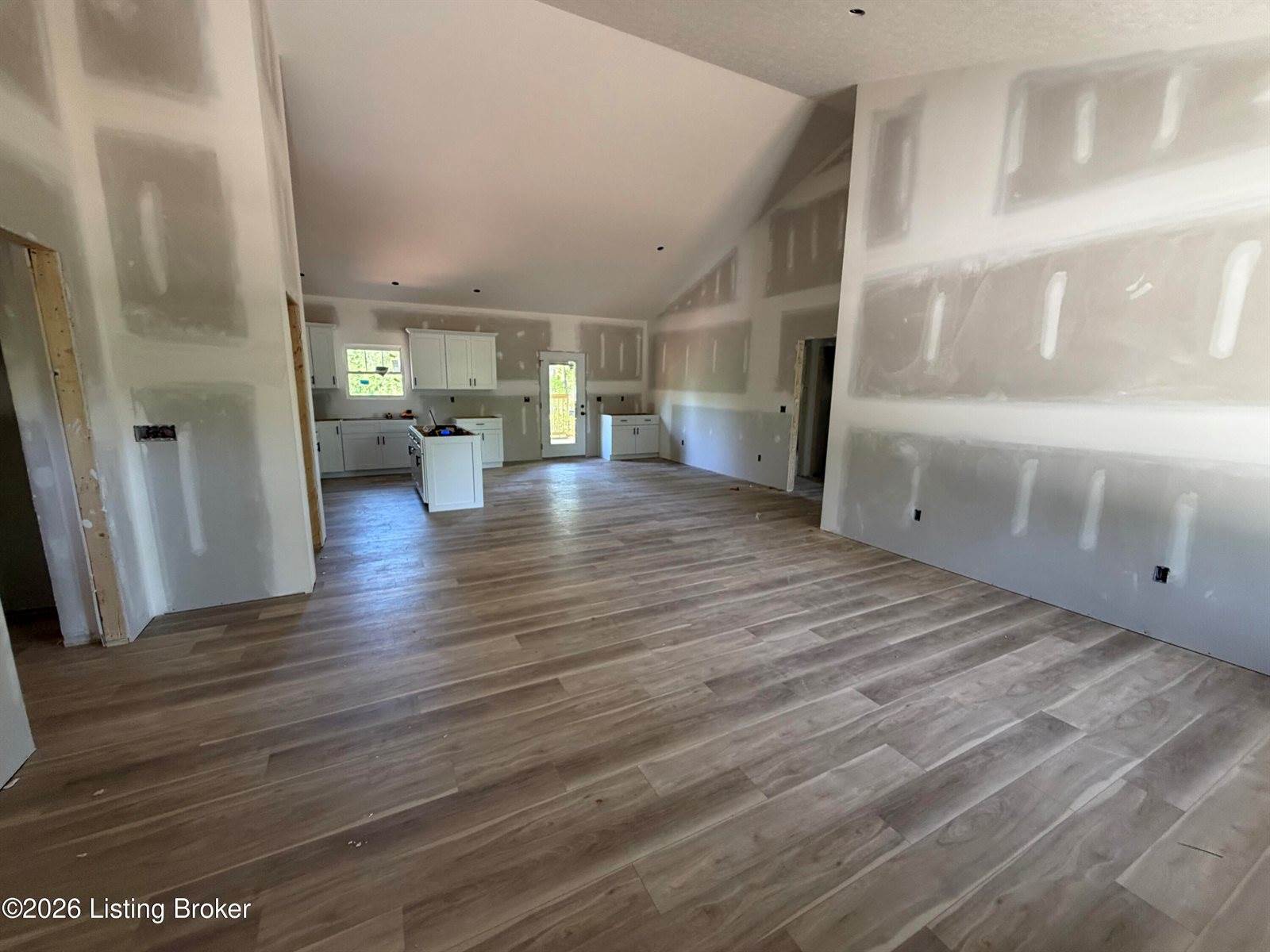 244 Quail Run Rd, Brandenburg, KY 40108