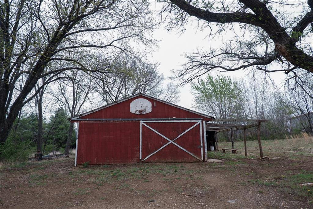 5722 West 117th Street, Carbondale, KS 66414