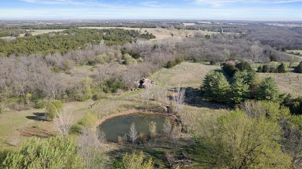 5722 West 117th Street, Carbondale, KS 66414