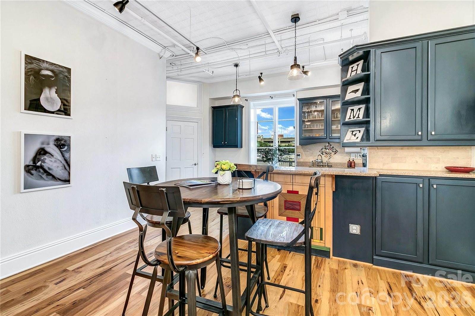 35 Patton Avenue, #202, Asheville, NC 28801