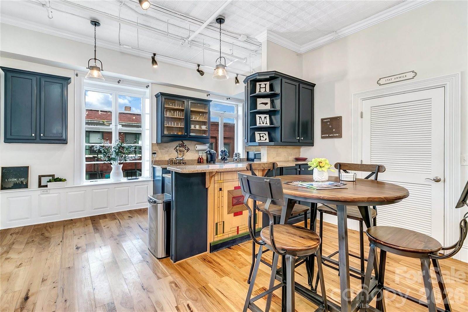 35 Patton Avenue, #202, Asheville, NC 28801