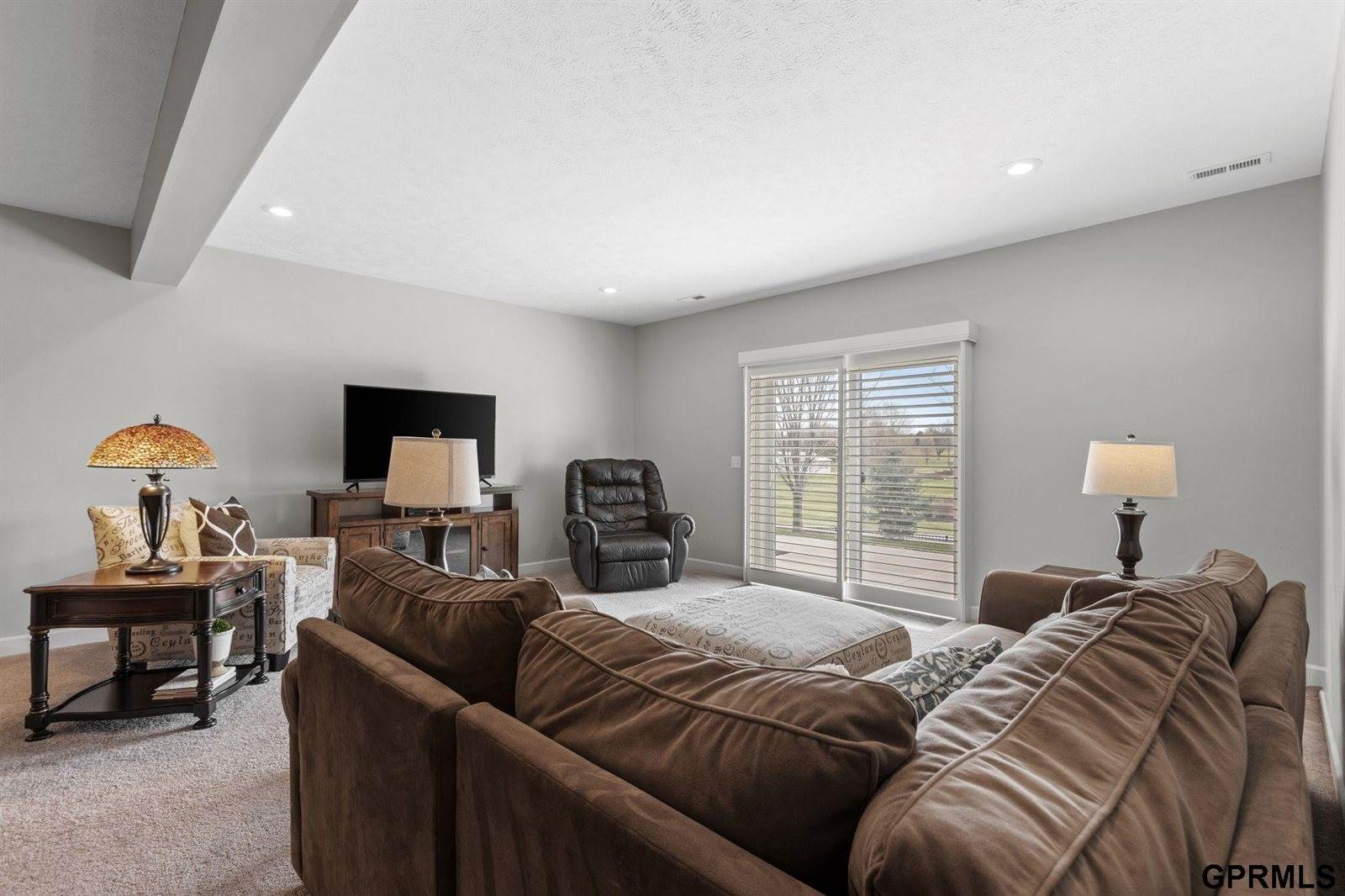 19809 Oak Street, Gretna, NE 68028