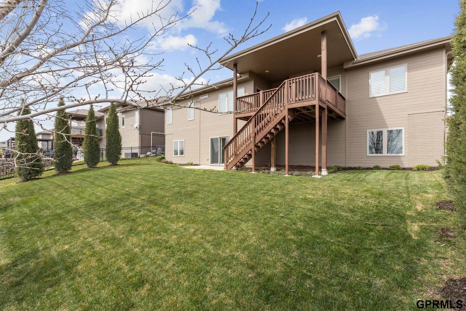 19809 Oak Street, Gretna, NE 68028