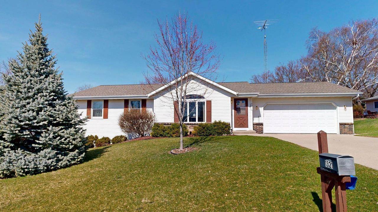 1321 Jamesway, Fort Atkinson, WI 53538