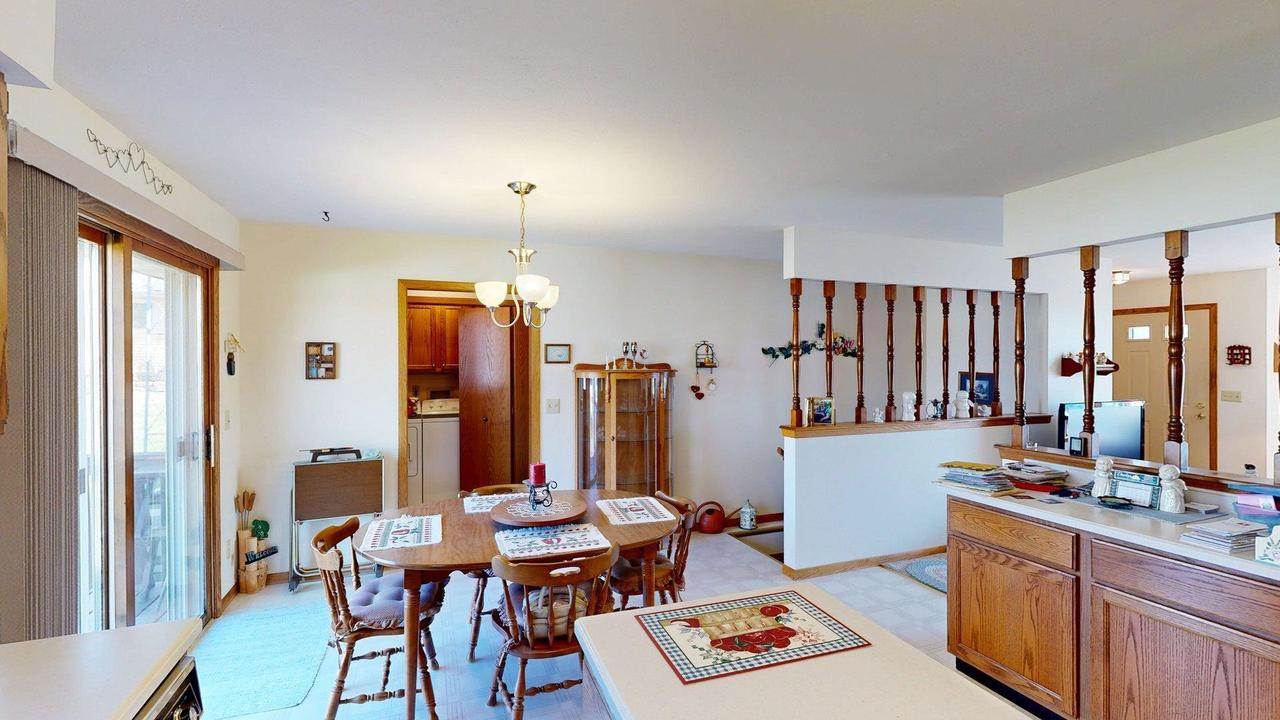 1321 Jamesway, Fort Atkinson, WI 53538