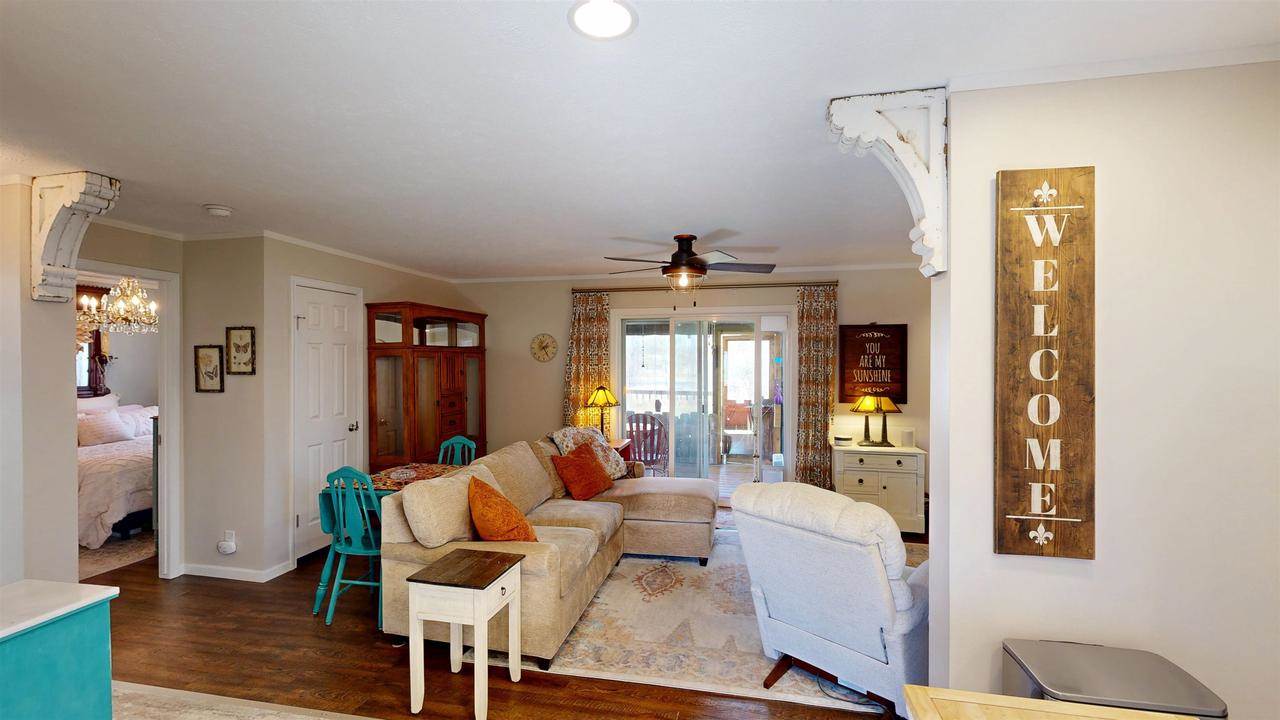 897 Lake Street #115, Lake Mills, WI 53551
