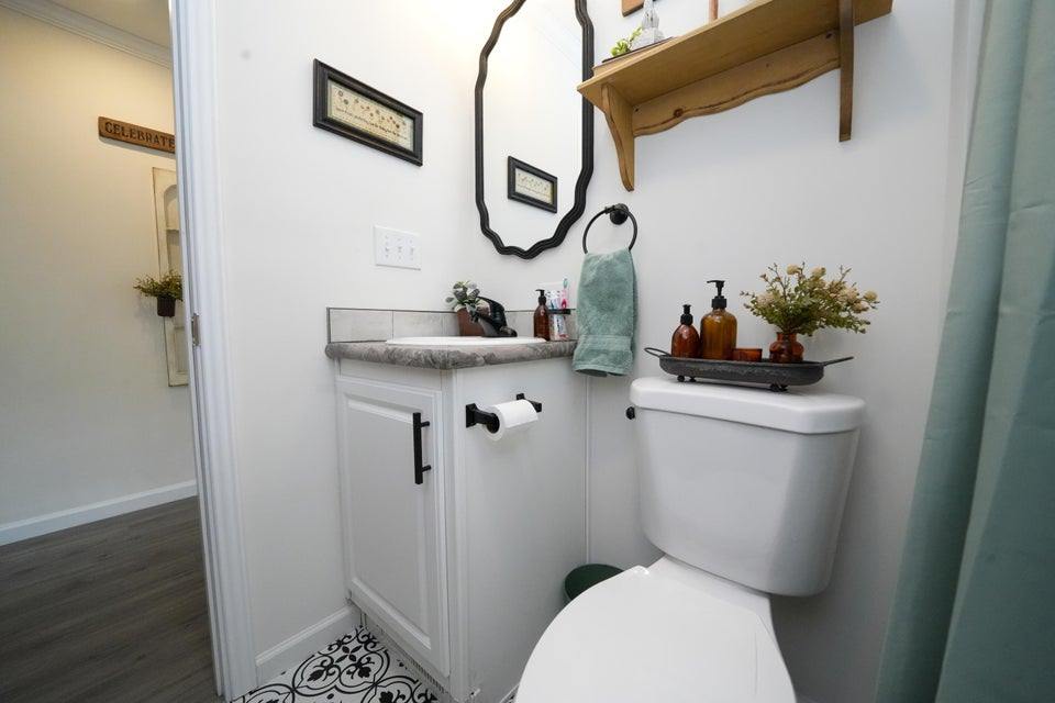 979 Essex Street #112, Bangor, ME 04401