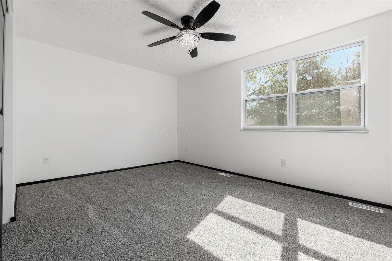 1028 Newfields Lane, Westerville, OH 43081