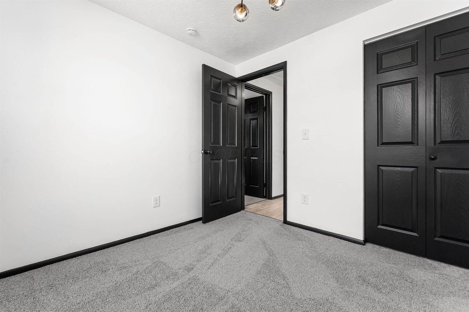 1028 Newfields Lane, Westerville, OH 43081