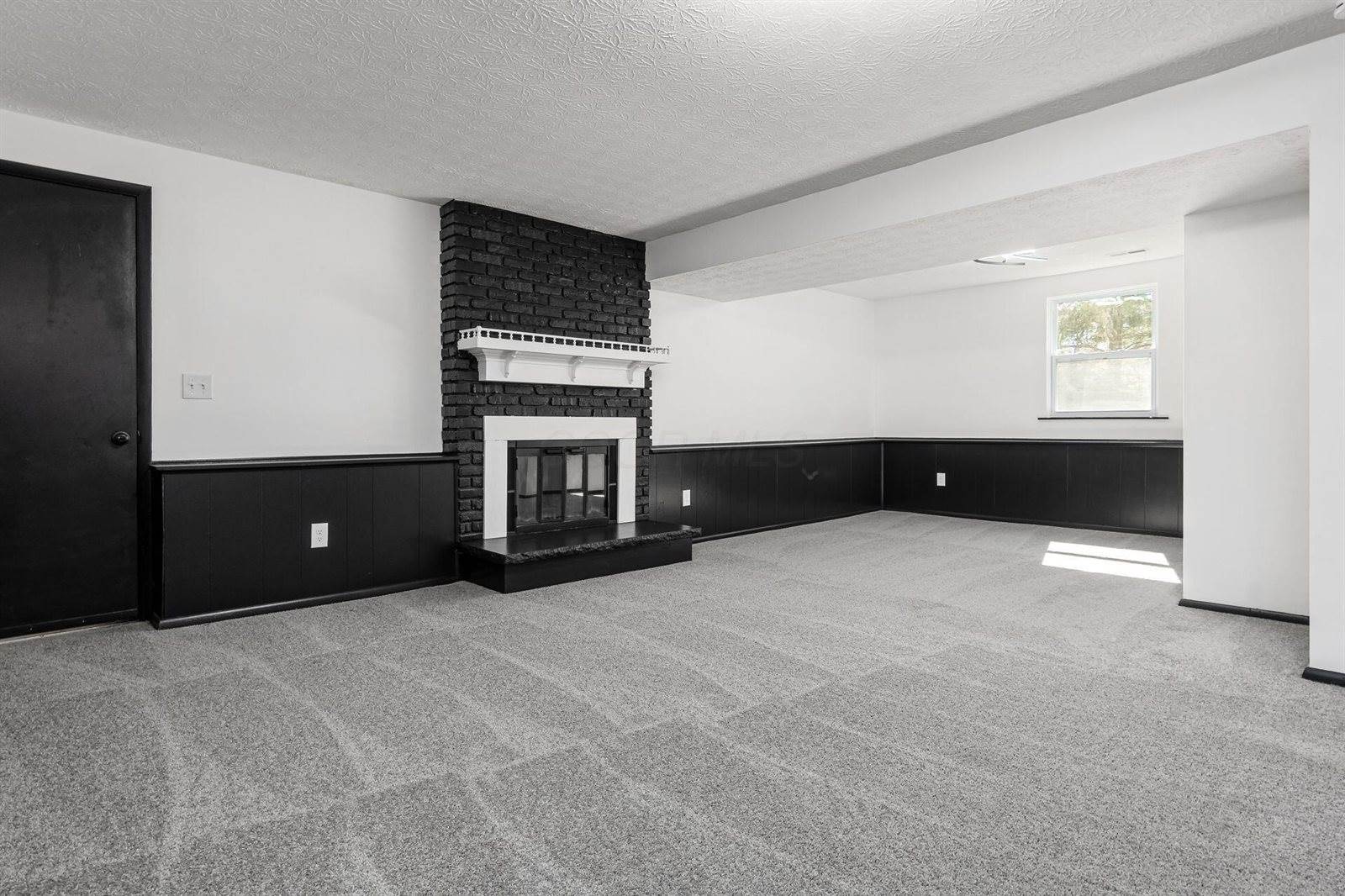 1028 Newfields Lane, Westerville, OH 43081