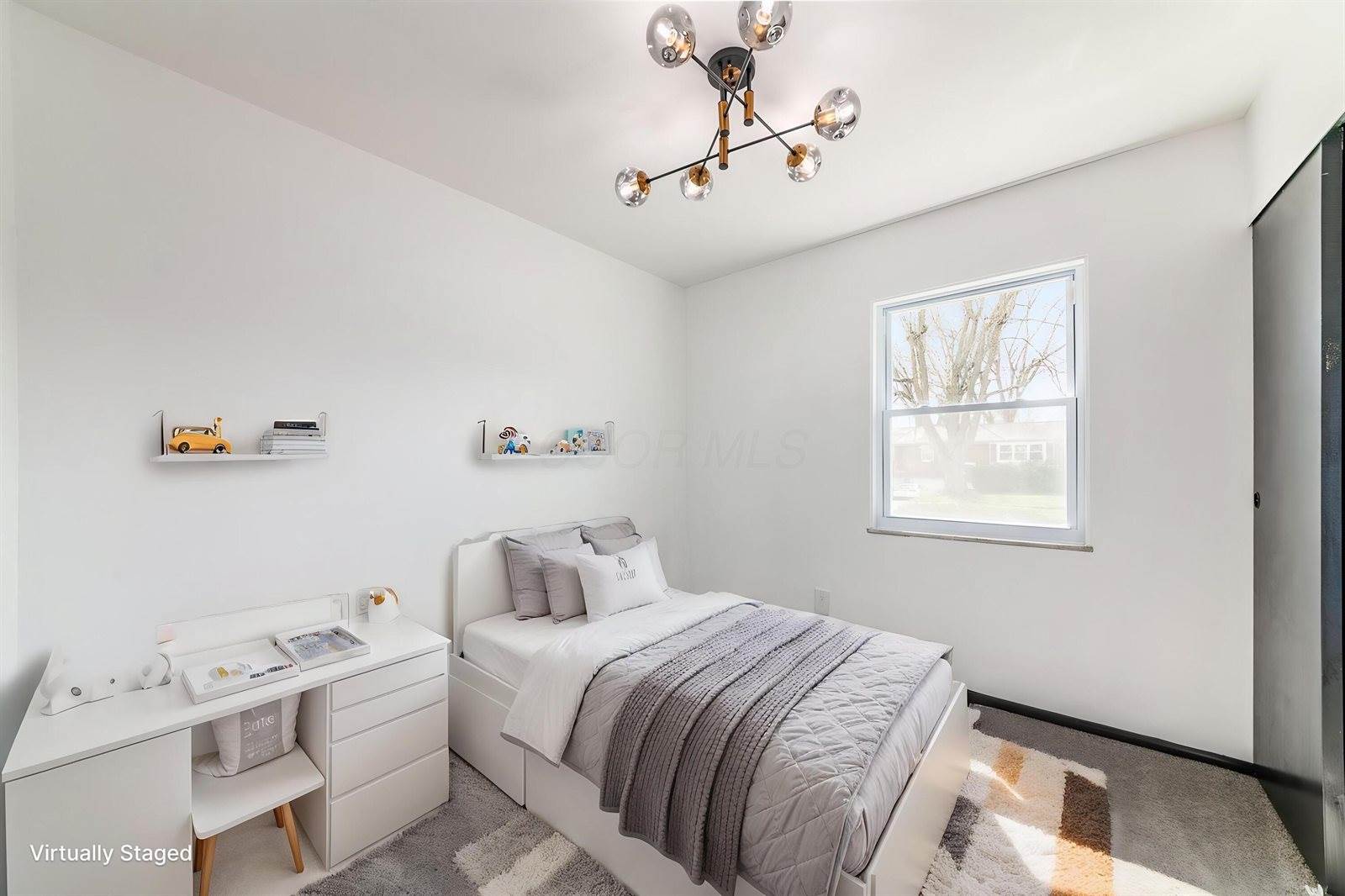 5548 Roche Drive, Columbus, OH 43229