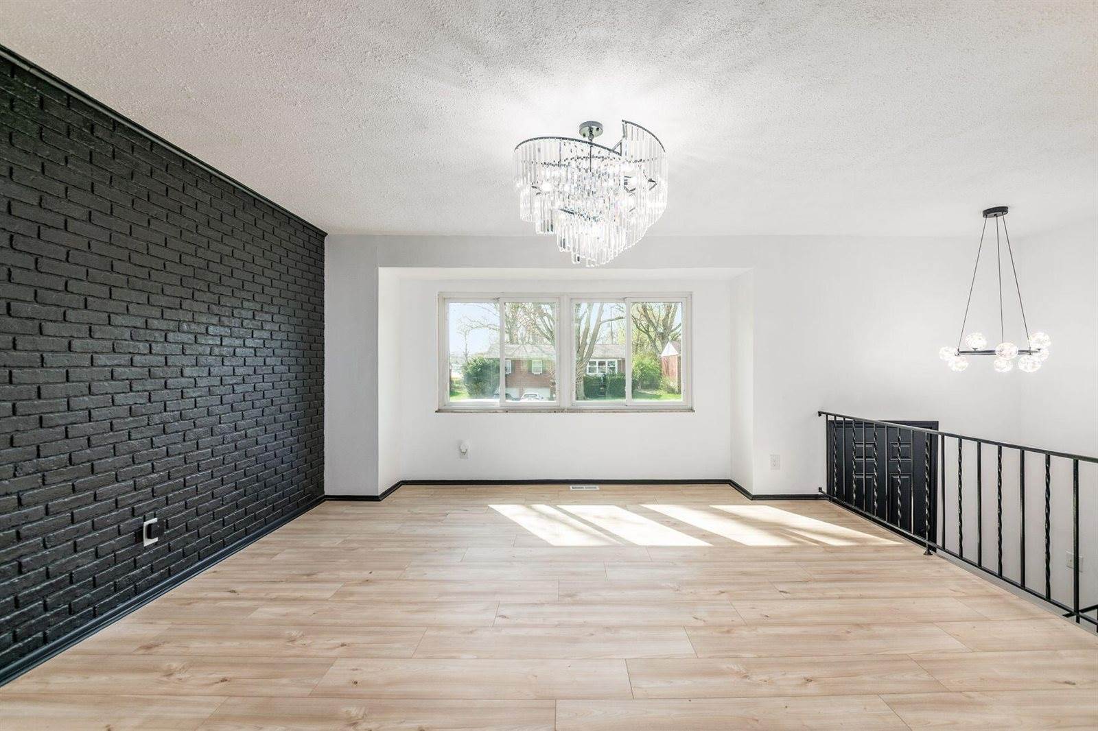 5548 Roche Drive, Columbus, OH 43229