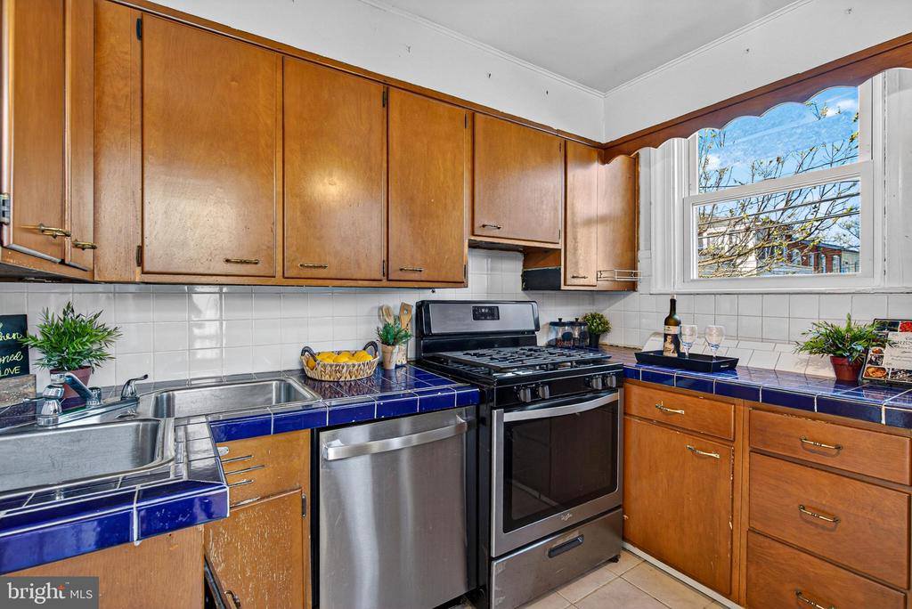 3628 Elkader Road, Baltimore, MD 21218