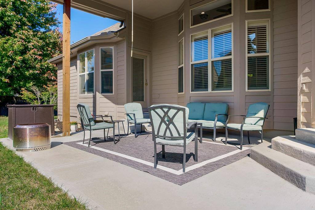 10237 Marion Street, Lenexa, KS 66220