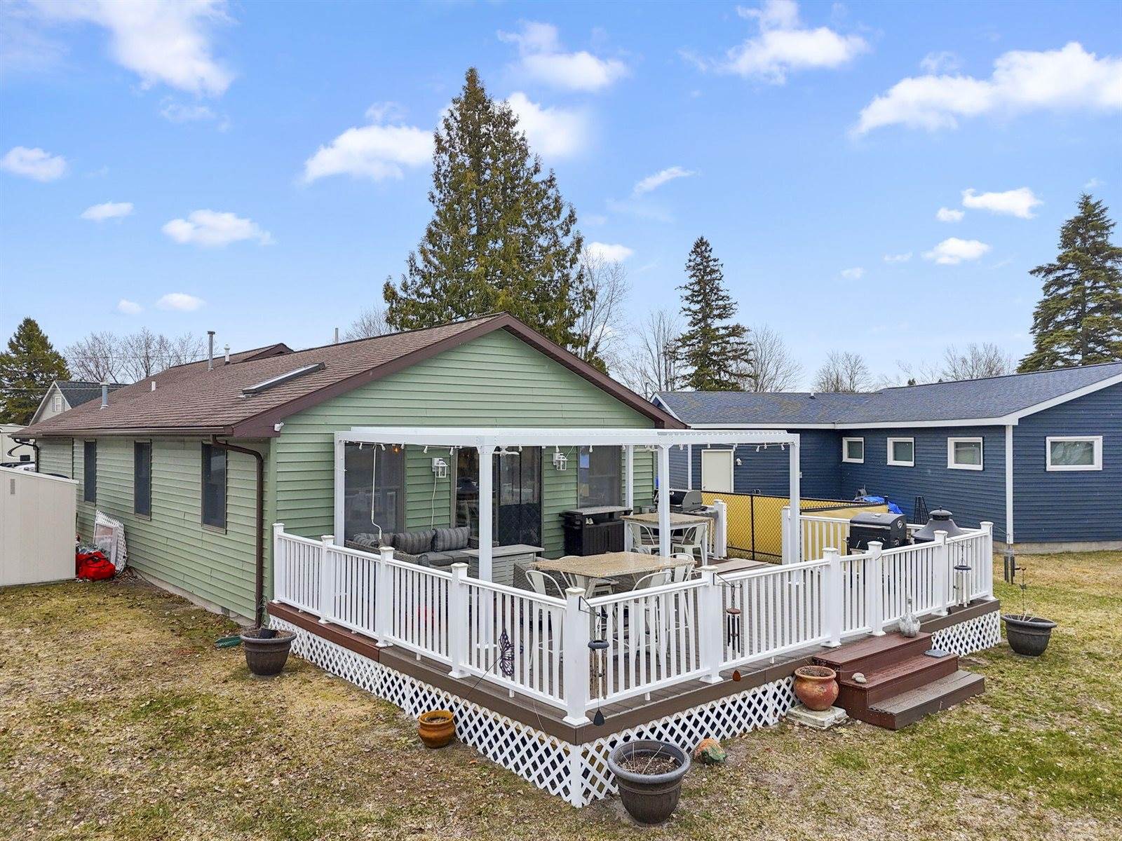 124 Tuscaroras Trail, Prudenville, MI 48651