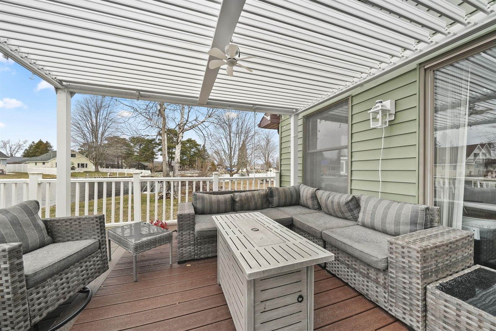 124 Tuscaroras Trail, Prudenville, MI 48651