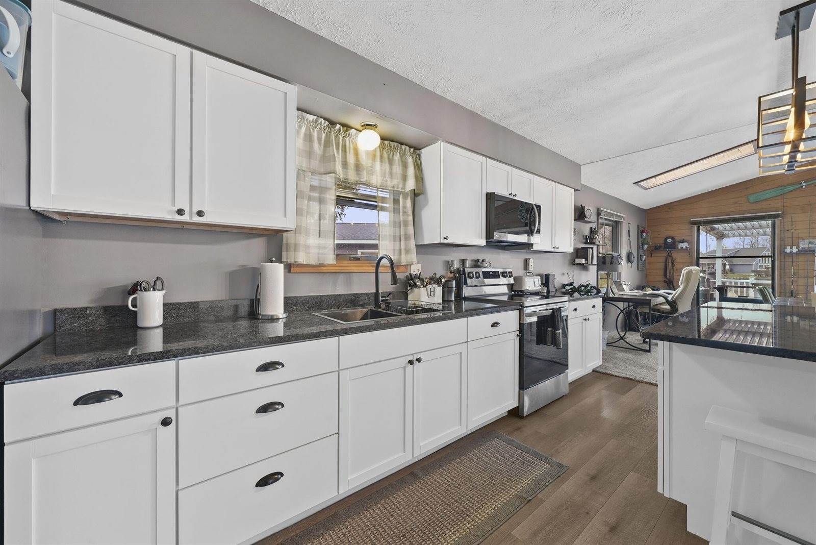 124 Tuscaroras Trail, Prudenville, MI 48651