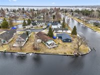 124 Tuscaroras Trail, Prudenville, MI 48651