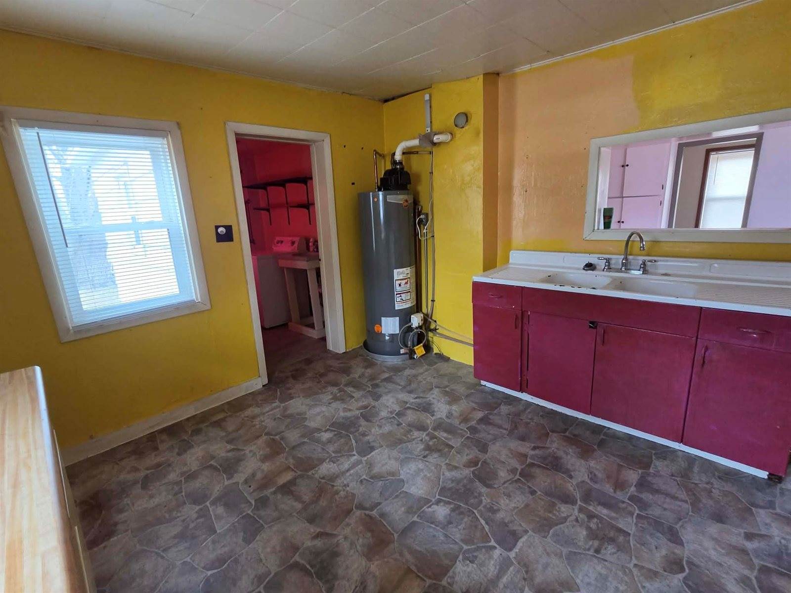 1544 W Pearl Street, Stevens Point, WI 54481