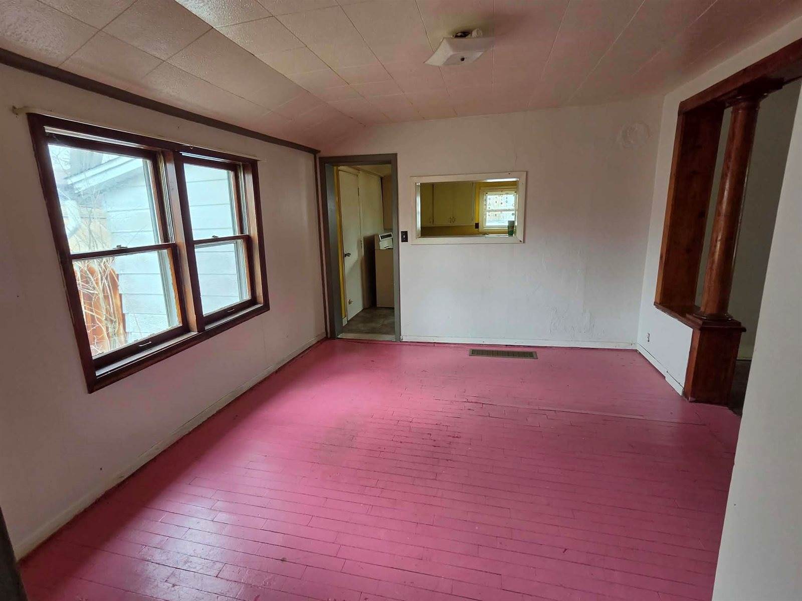 1544 W Pearl Street, Stevens Point, WI 54481