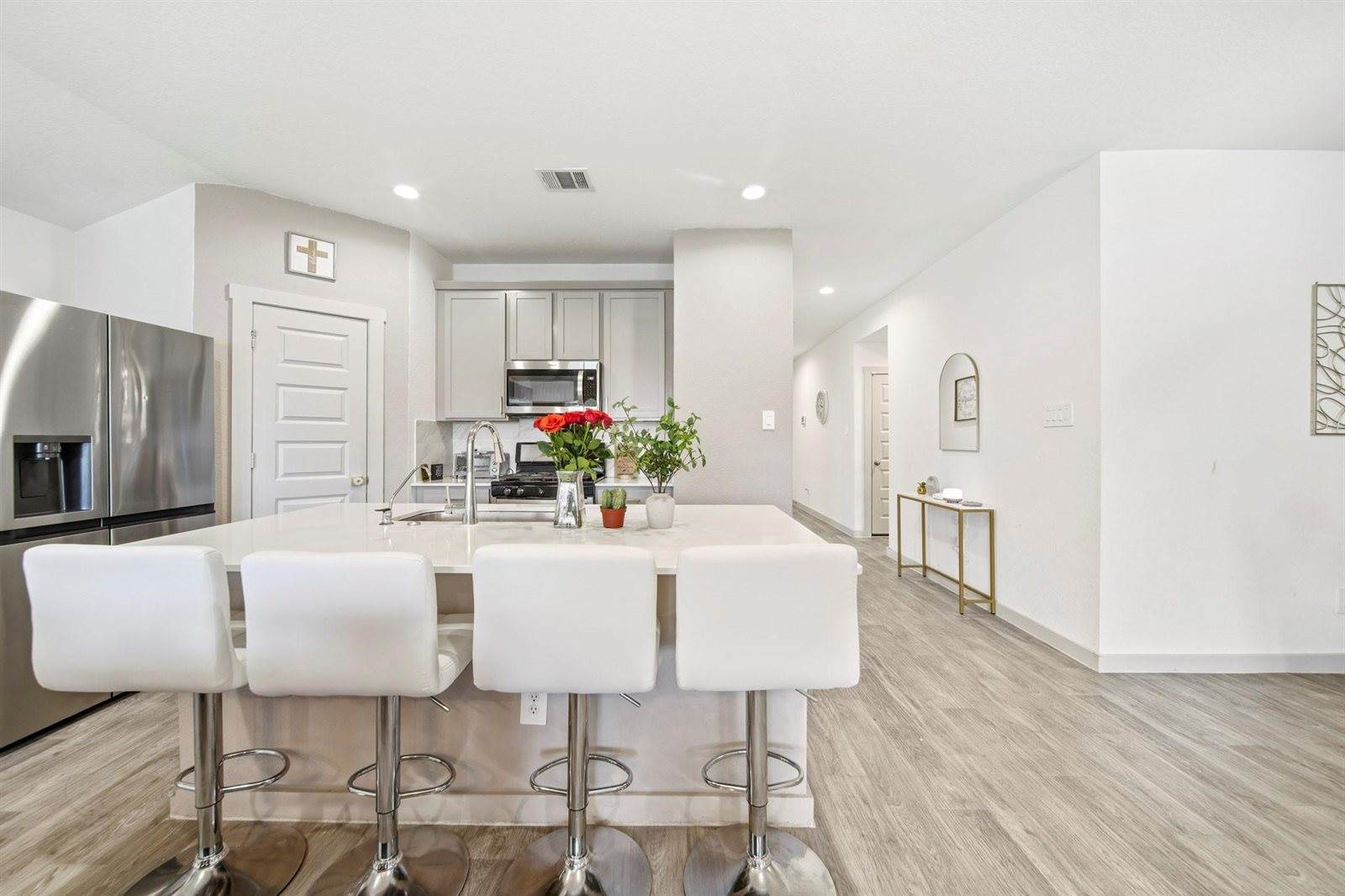 8210 Buck Lane, Rosharon, TX 77583