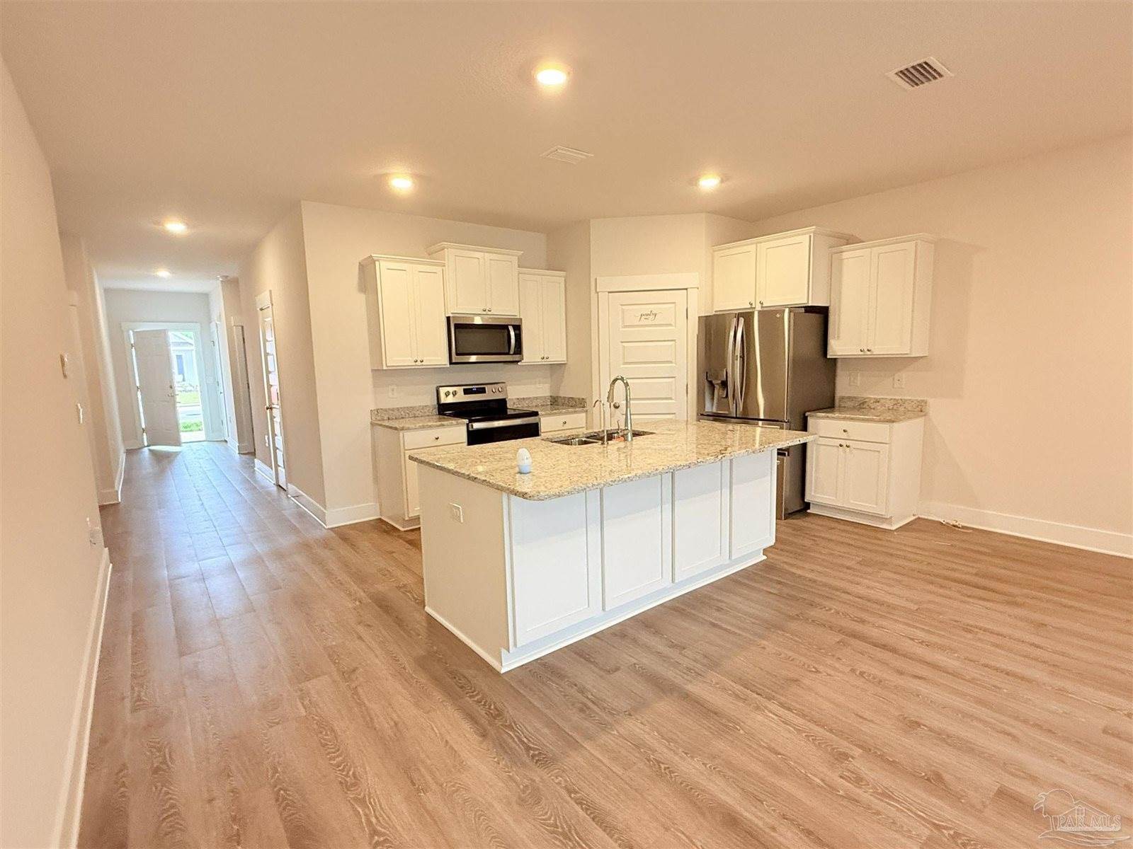 5804 Danbury Blvd, Pace, FL 32571