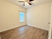 5804 Danbury Blvd, Pace, FL 32571