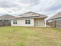 5804 Danbury Blvd, Pace, FL 32571
