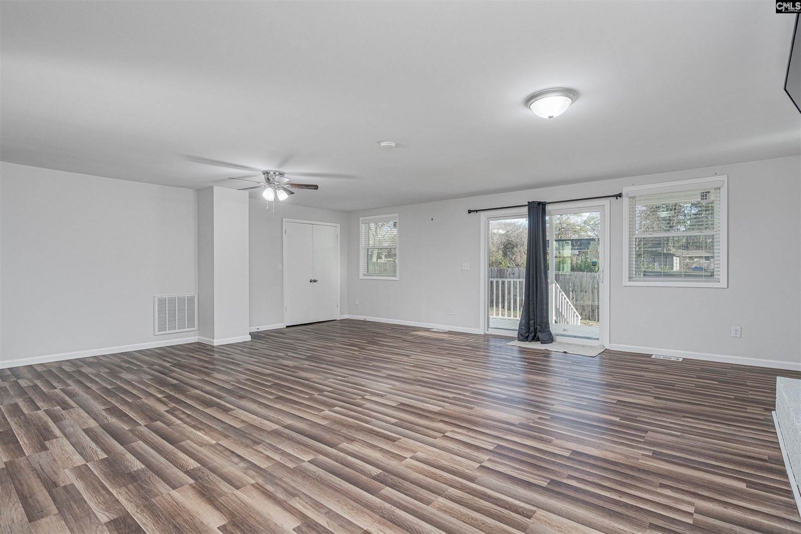 2350 Center, Columbia, SC 29204