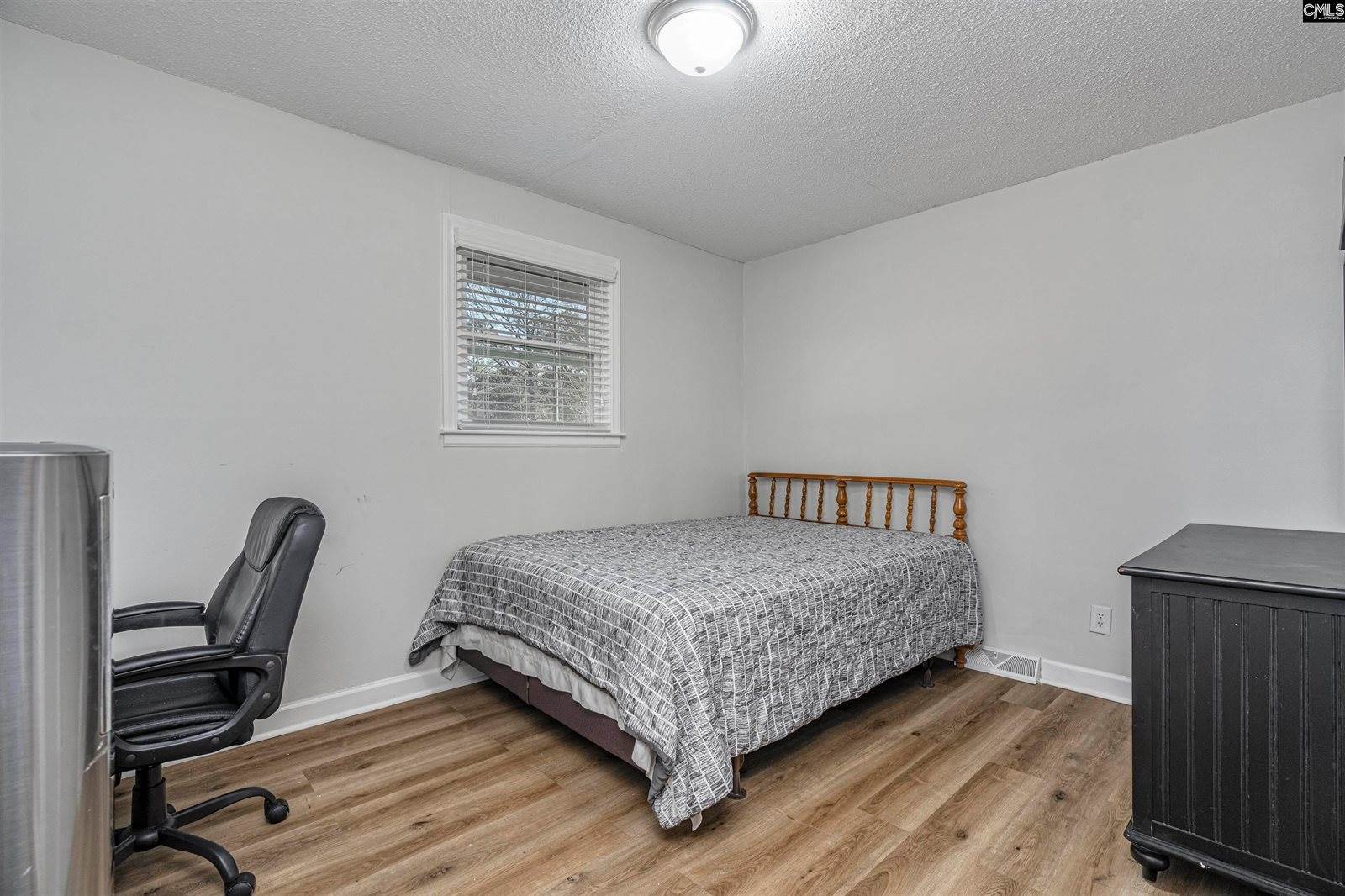 2350 Center, Columbia, SC 29204