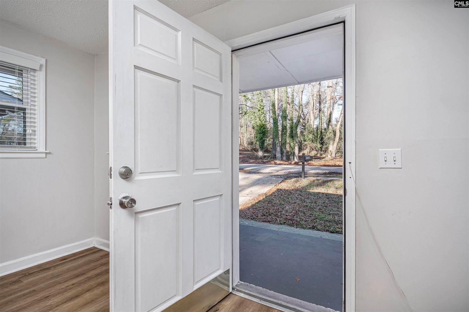 2350 Center, Columbia, SC 29204