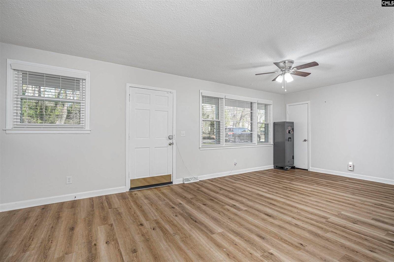 2350 Center, Columbia, SC 29204