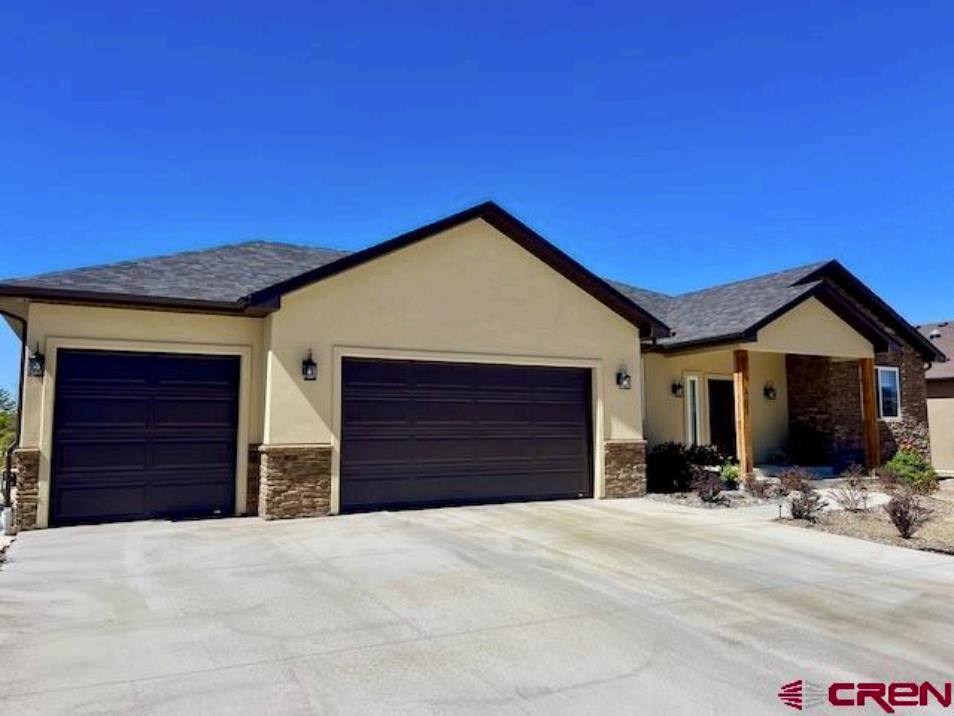 2820 Glacier Drive, Montrose, CO 81401