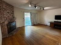 2314 Olympia Drive, Santa Rosa, CA 95405