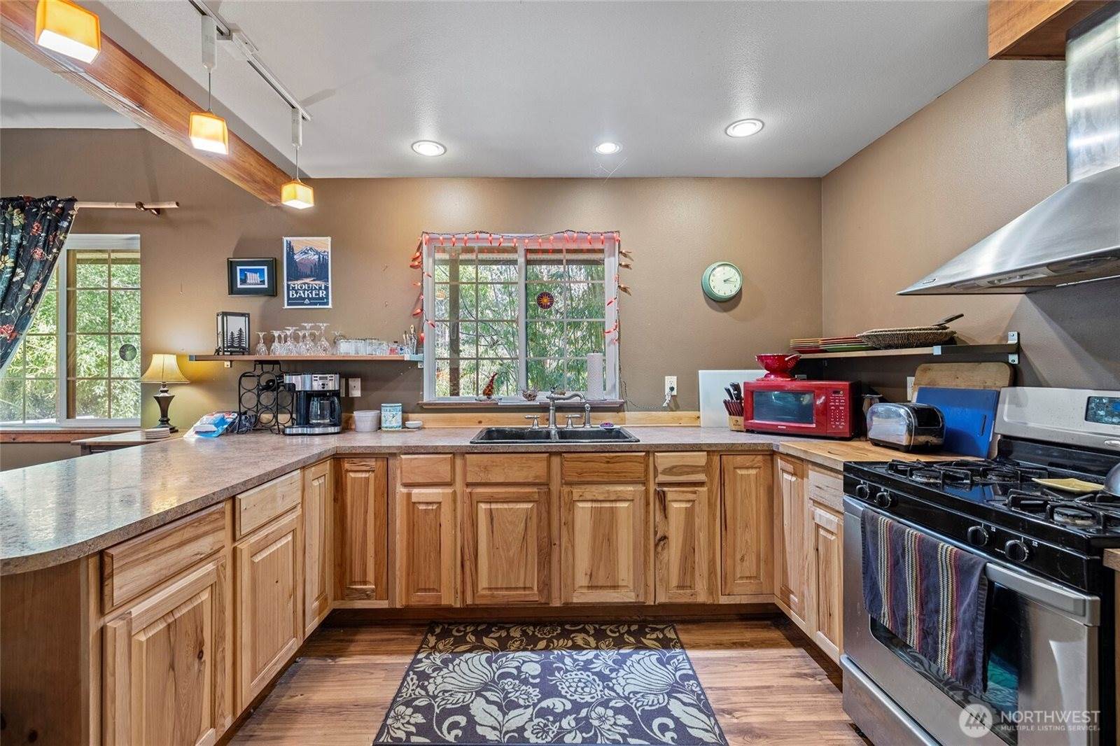 7595 Pressentin Court, Concrete, WA 98237